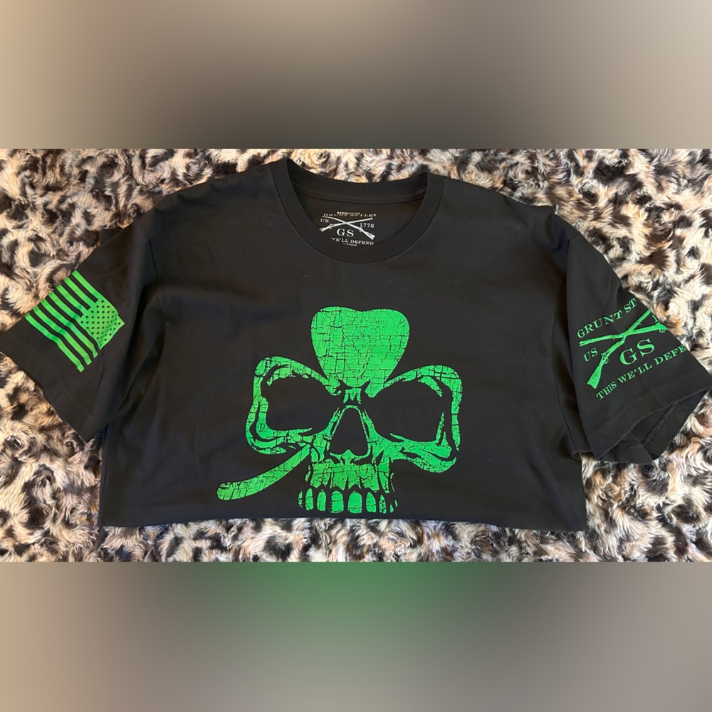 GRUNT STYLE  Irish skull clover size medium